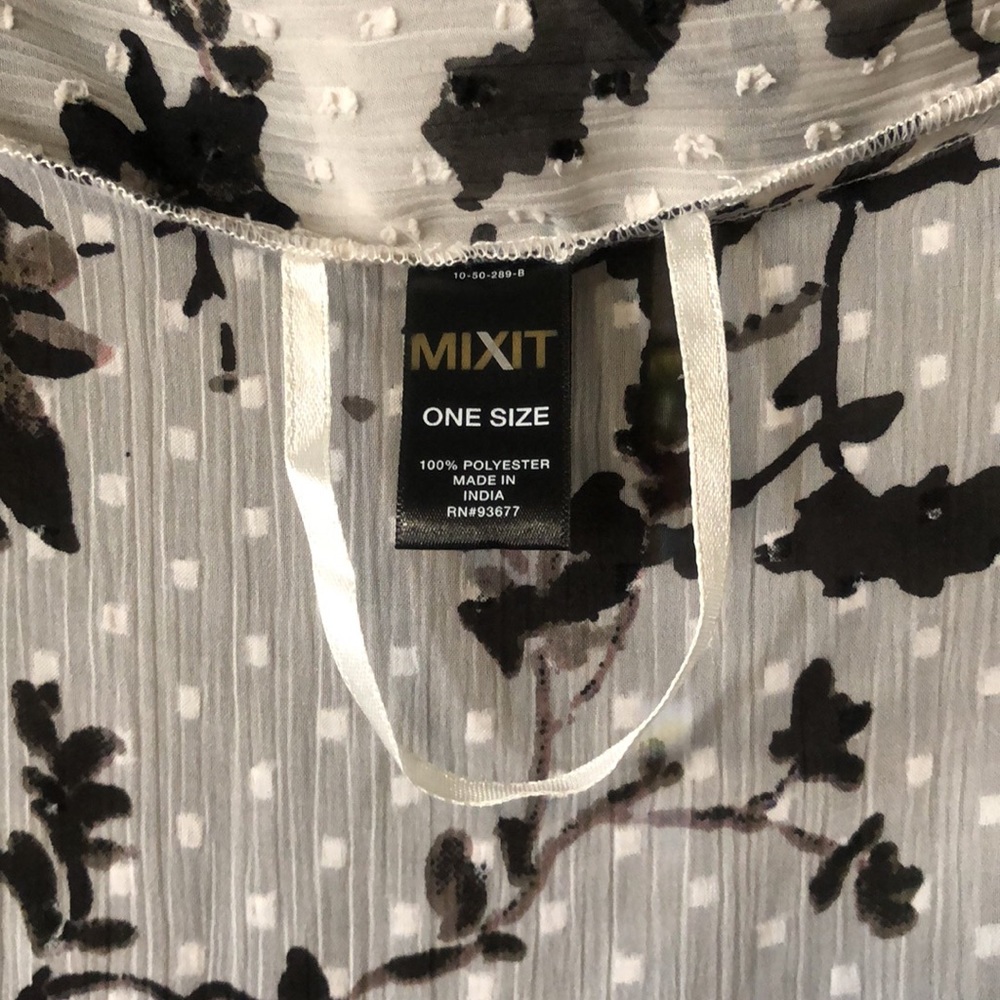 Mixit sheer kimono-style wrap - Picture 4 of 5
